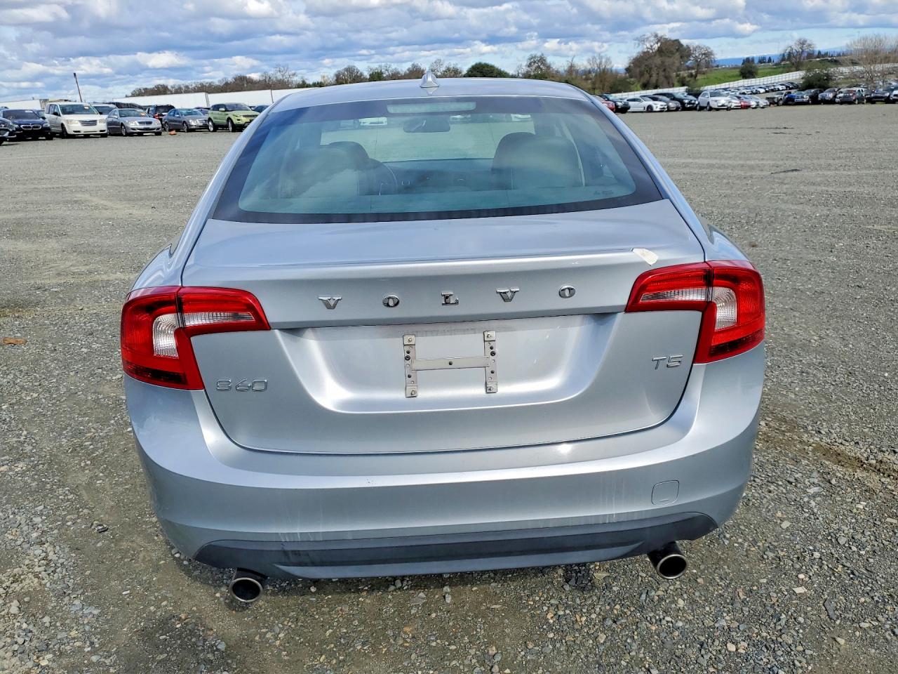 2013 Volvo S60 VIN YV1612FS3D1220500 photo 6