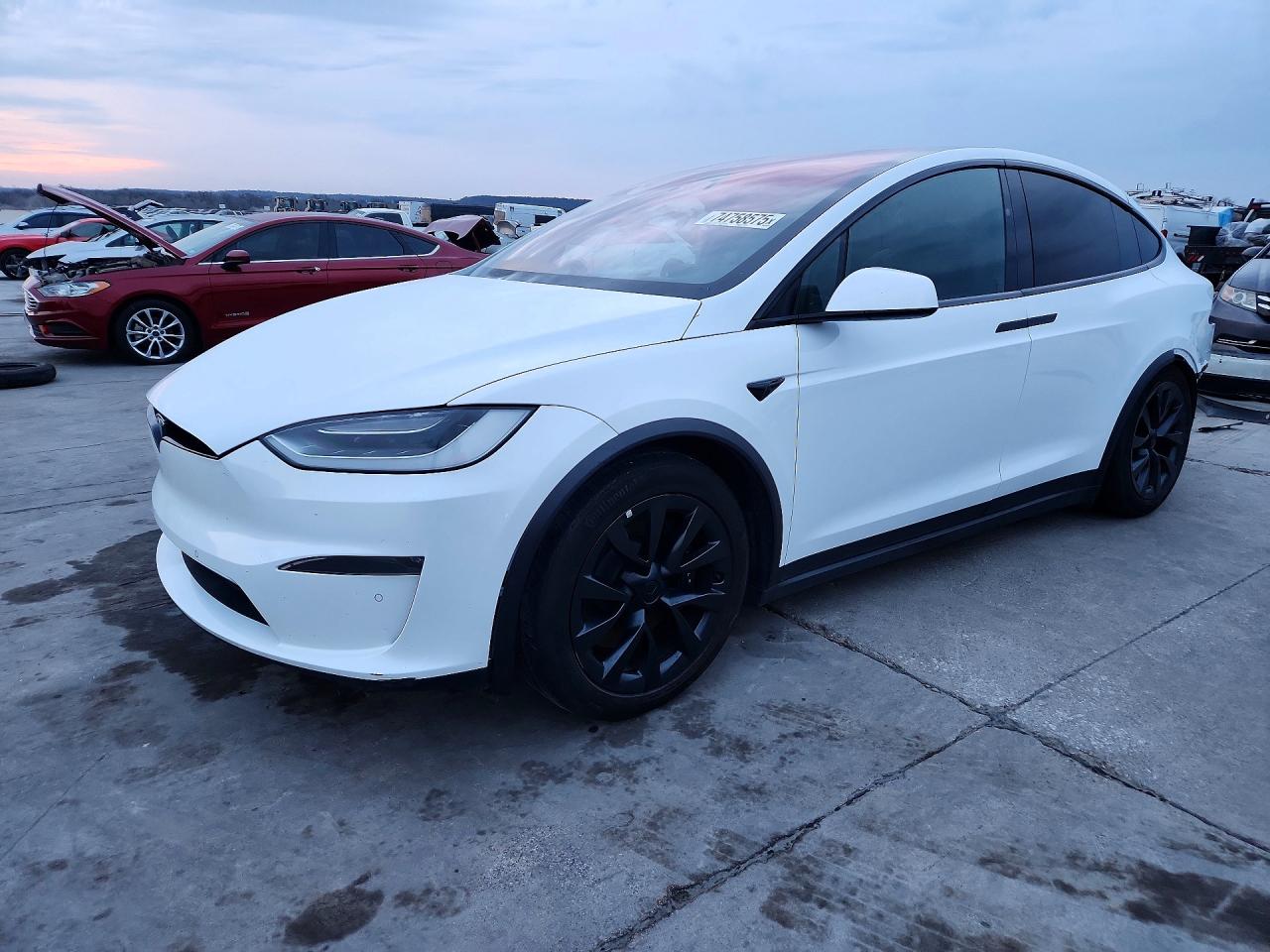 2022 TESLA Model x VIN 7SAXCAE50NF344620 photo 1