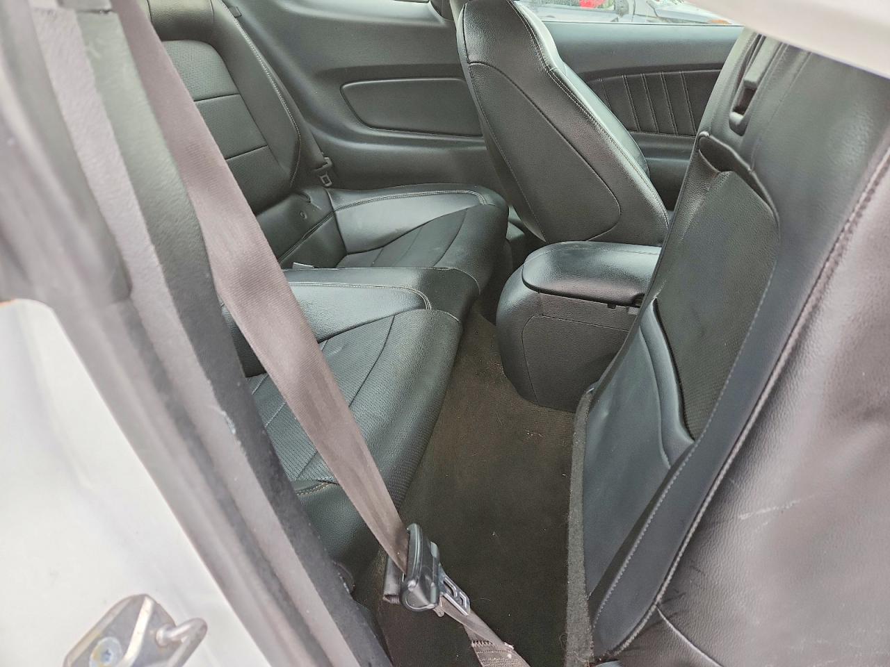 2018 Ford All models VIN 1FA6P8TH0J5161562 photo 10