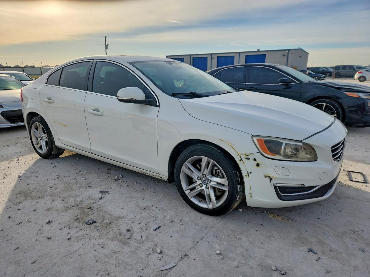 2014 VOLV S60 VIN YV1612FS3E2287674 photo 4