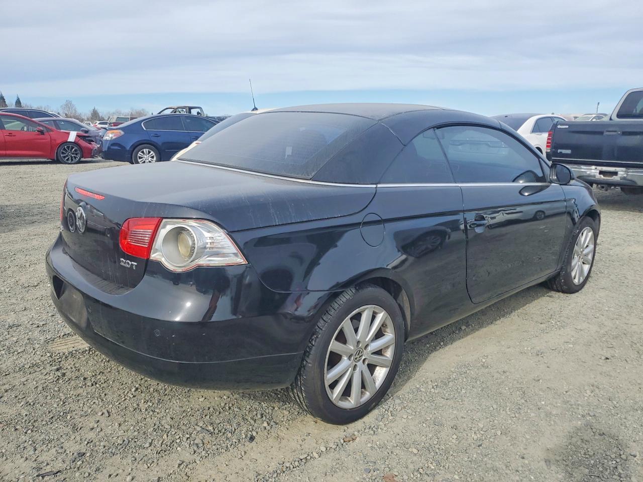 2007 VOLKSWAGEN Eos VIN WVWFA71F27V052486 photo 3