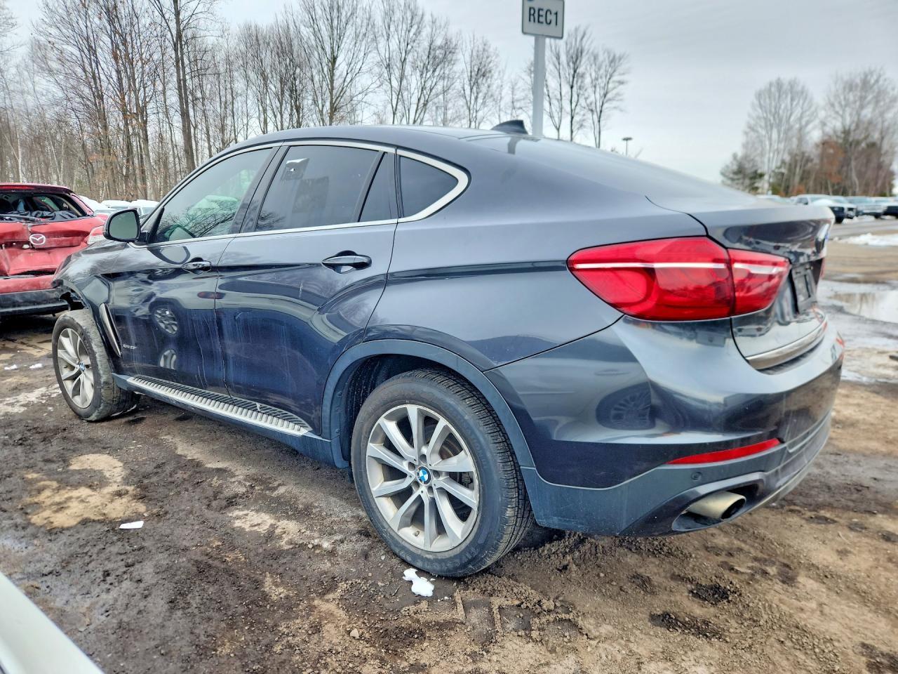 2015 BMW X6 VIN 5UXKU2C50F0N77702 photo 2