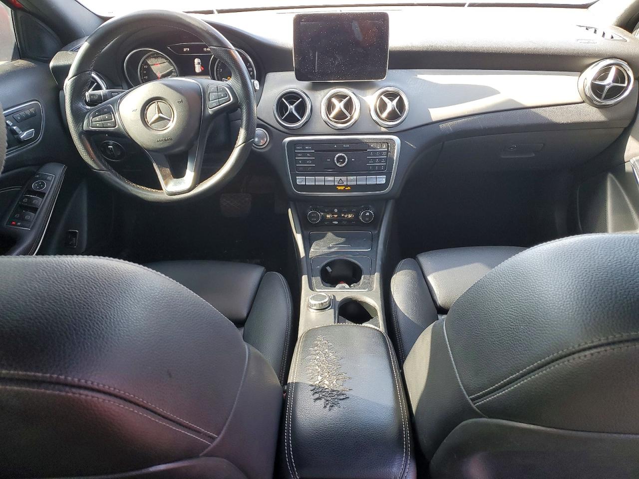 2018 MERCEDES-BENZ Gla-class VIN WDCTG4GB7JJ373324 photo 8