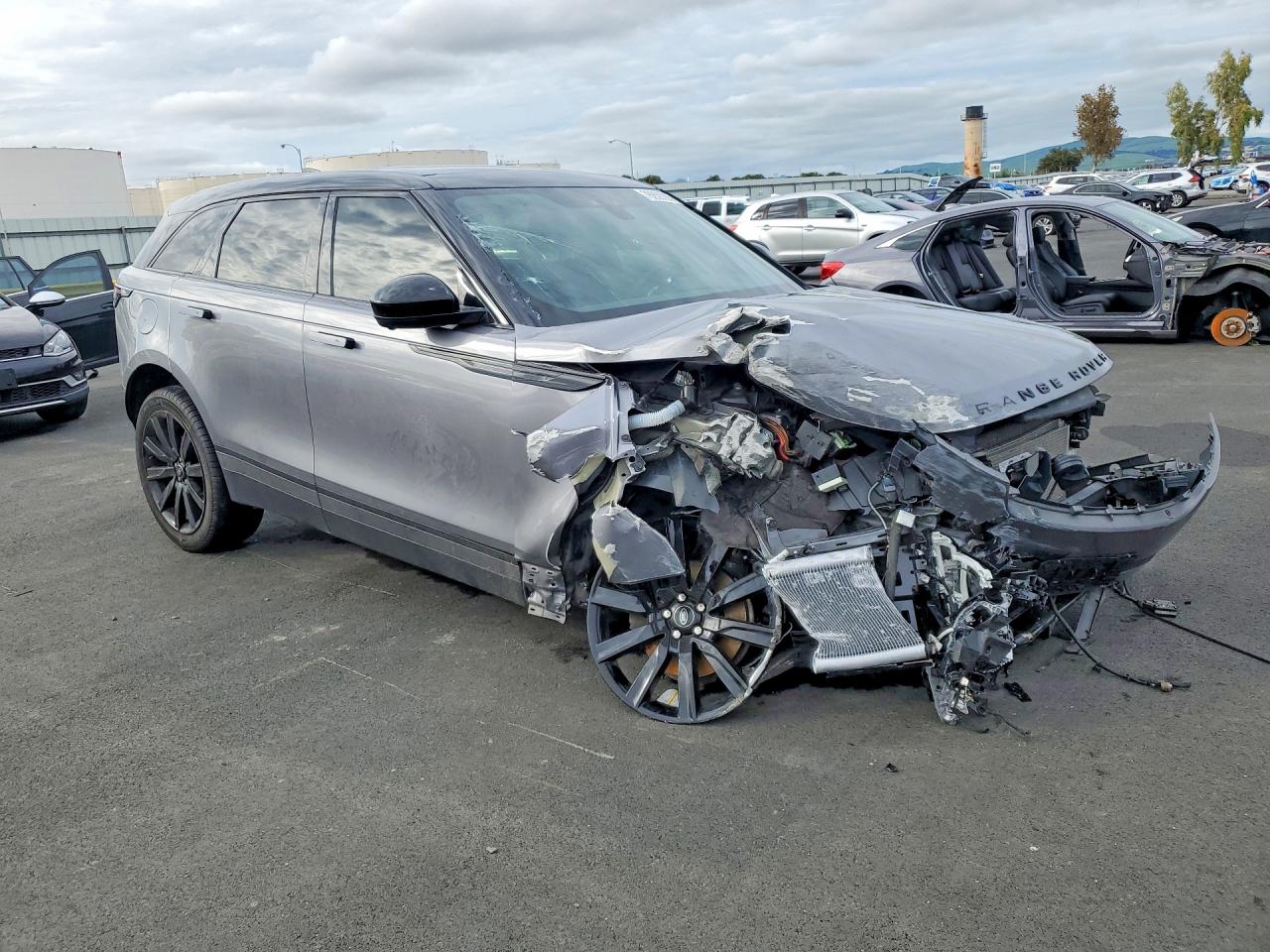 2020 Land Rangerover VIN SALYB2EX8LA241701 photo 4