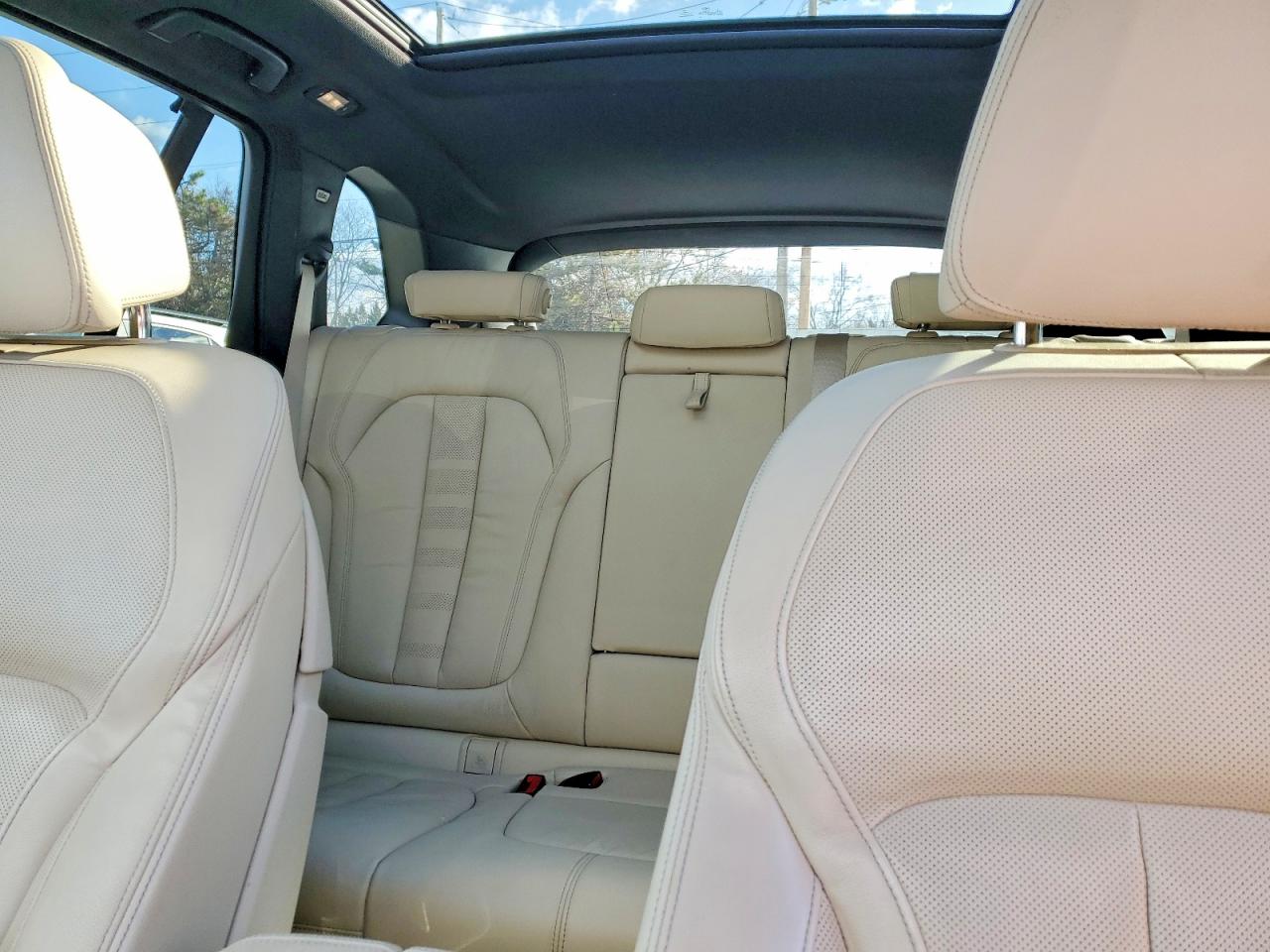 2019 BMW X5 VIN 5UXJU2C59KLN65553 photo 10