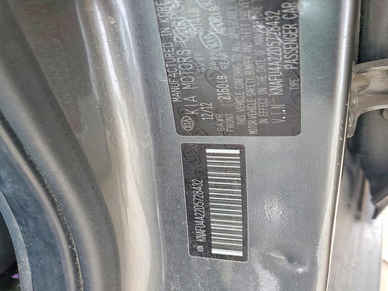 2013 Kia Forte VIN KNAFU4A22D5728432 photo 12