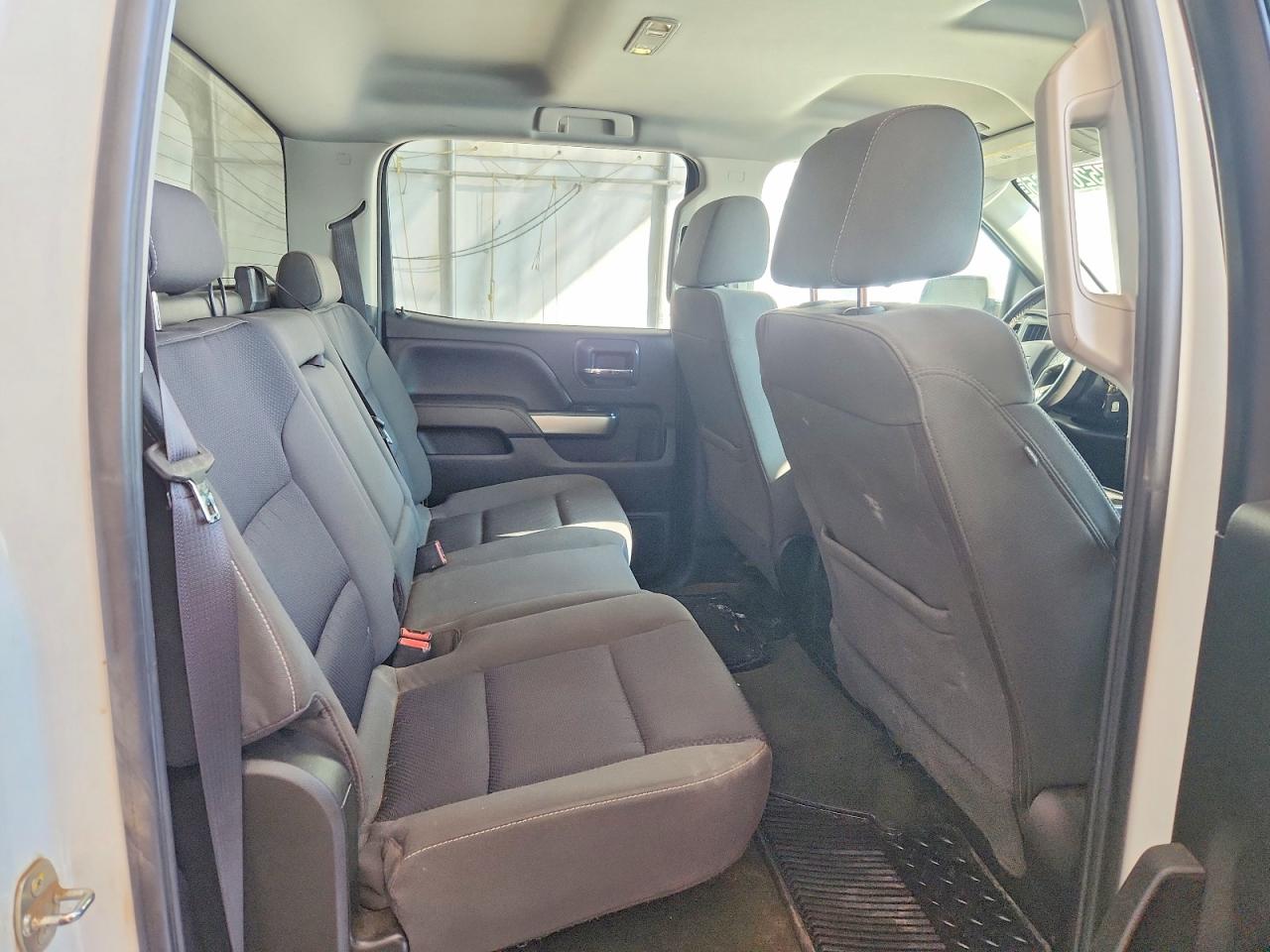 2018 CHEVROLET All models VIN 1GCUKREC0JF195521 photo 10
