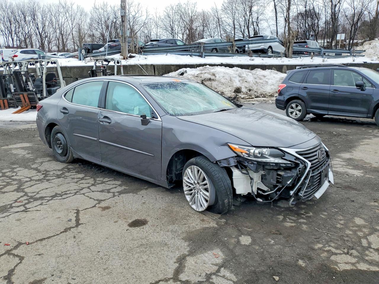 2017 Lexus ES350 VIN 58ABK1GG2HU066215 photo 4
