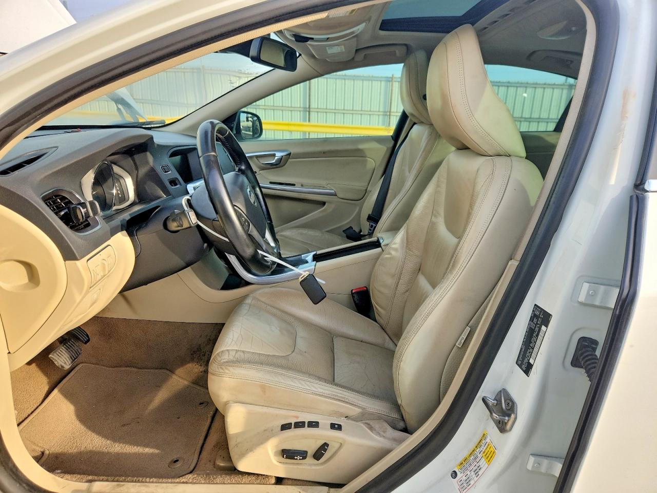 2014 VOLV S60 VIN YV1612FS3E2287674 photo 7