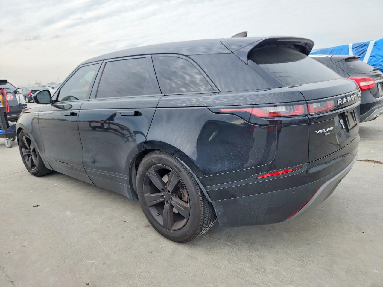 2019 Land Rangerover VIN SALYB2EV2KA795703 photo 2