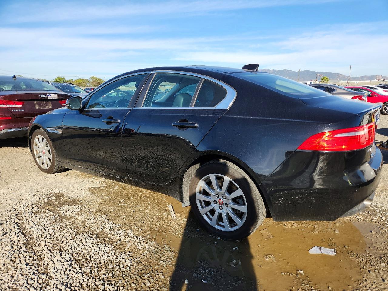 2019 Jaguar Xe VIN SAJAR4FX1KCP49852 photo 2