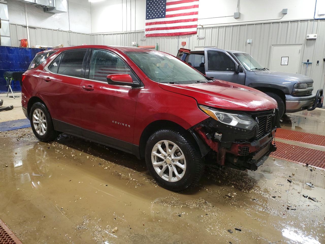 2018 Chevrolet Equinox VIN 3GNAXSEV9JS569544 photo 4