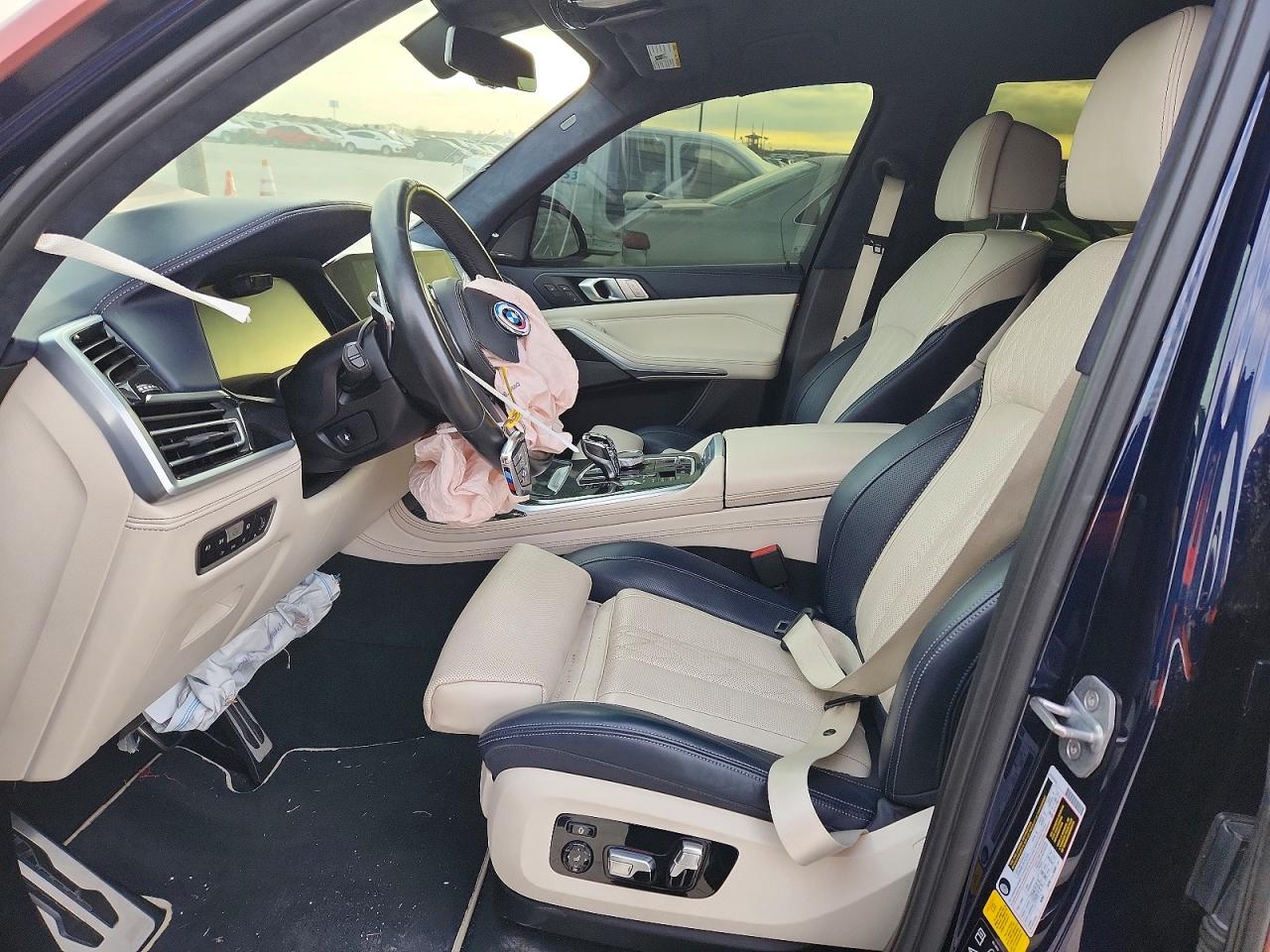 2020 BMW X7 VIN 5UXCW2C0XL0E74708 photo 7