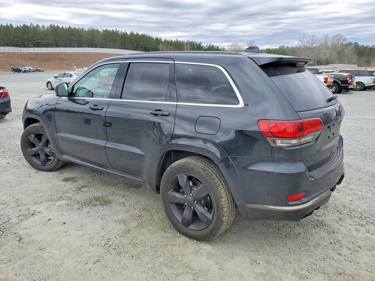 2016 Jeep Grand cher VIN 1C4RJFCG3GC333253 photo 2