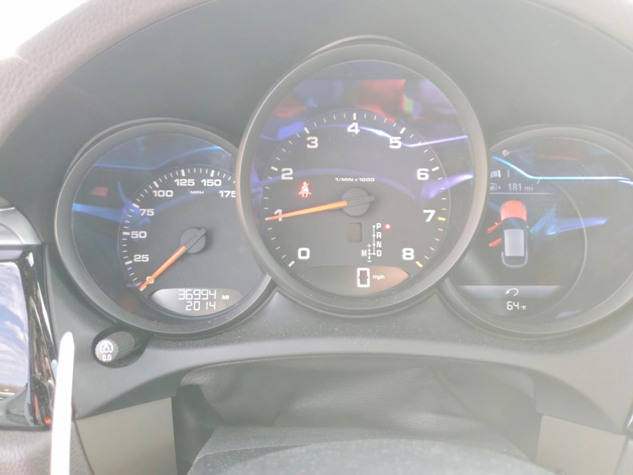 2021 Porsche Macan VIN WP1AA2A58MLB13009 photo 9