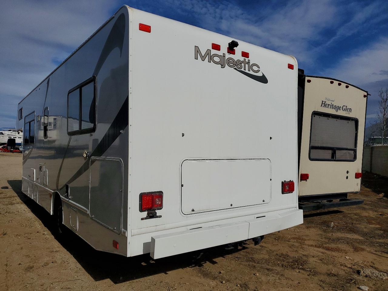 2015 Ford All models VIN 1FDXE4FS9FDA23161 photo 3