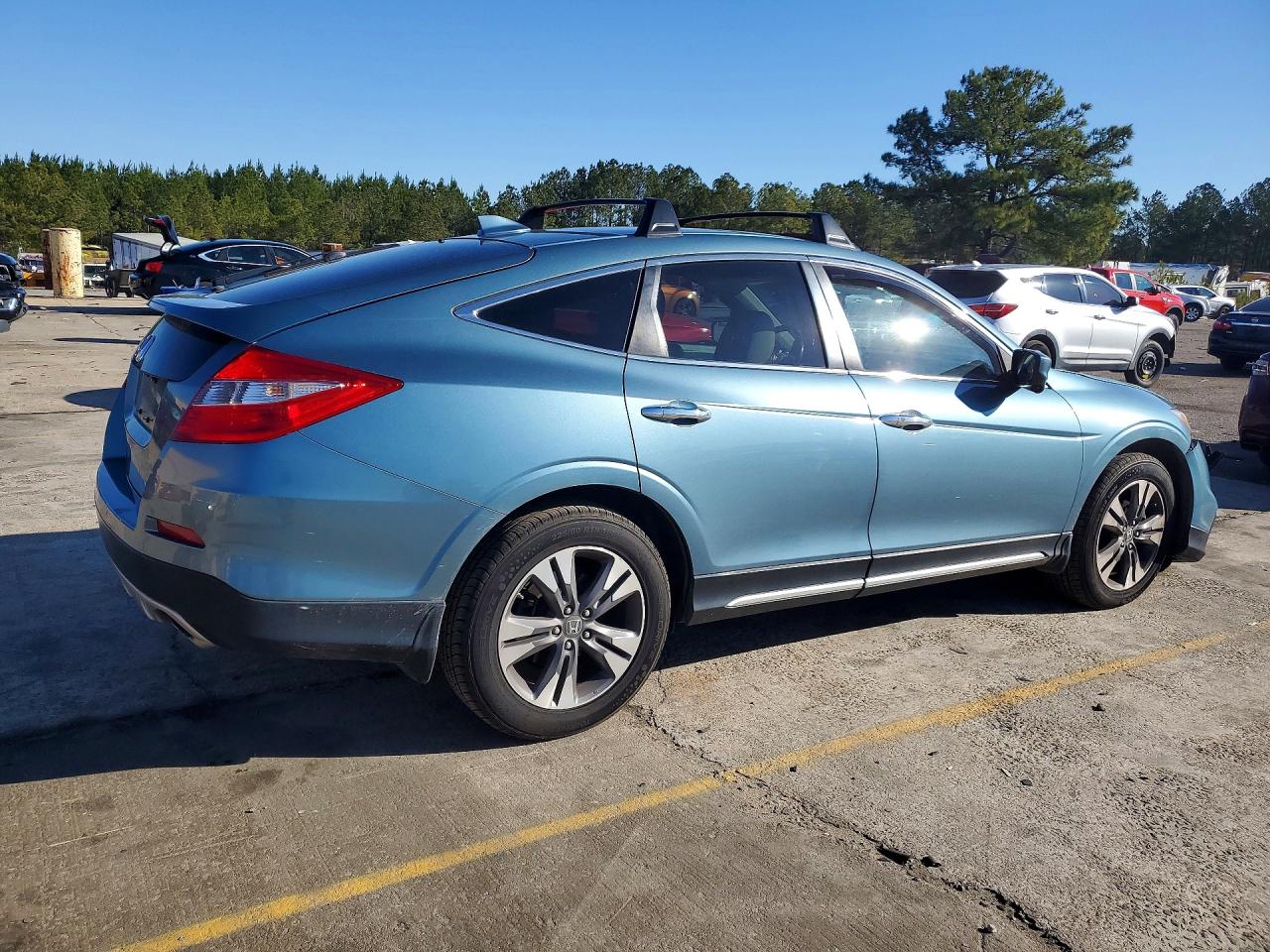 2013 Honda Crosstour VIN 5J6TF2H57DL002169 photo 3