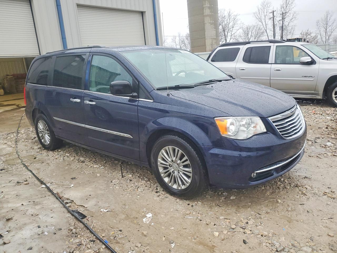 2016 Chrysler Minivan VIN 2C4RC1CG6GR232566 photo 4
