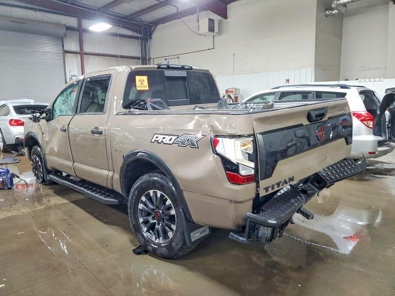 2023 Nissan TITAN VIN 1N6AA1ED2PN101554 photo 2