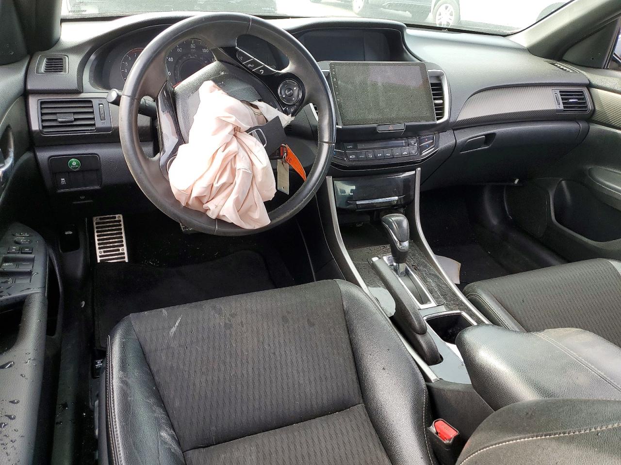 2016 HONDA Accord VIN 1HGCR2F57GA168368 photo 8