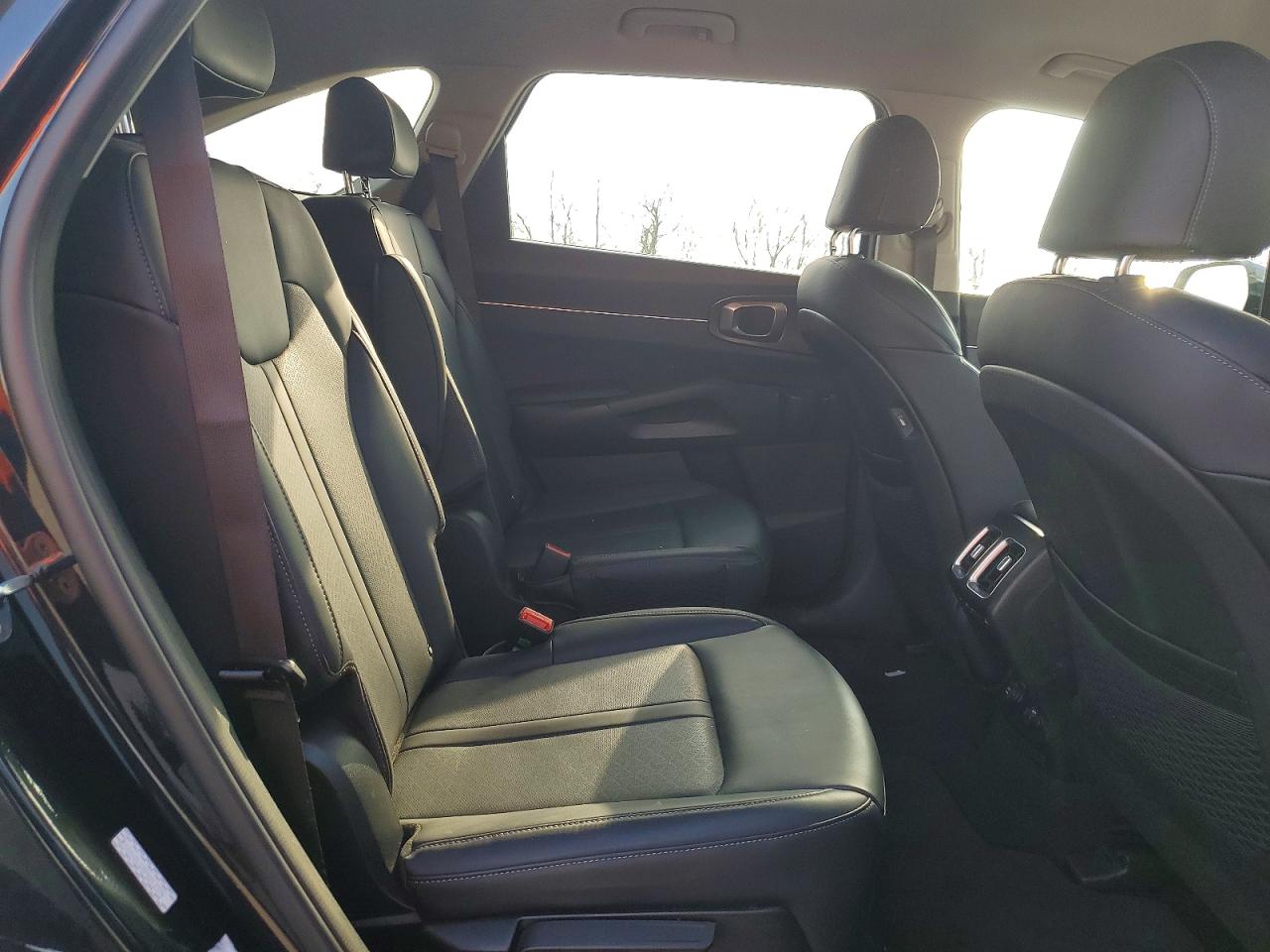 2023 Kia Sorento hybrid VIN KNDRHDLG0P5213379 photo 11