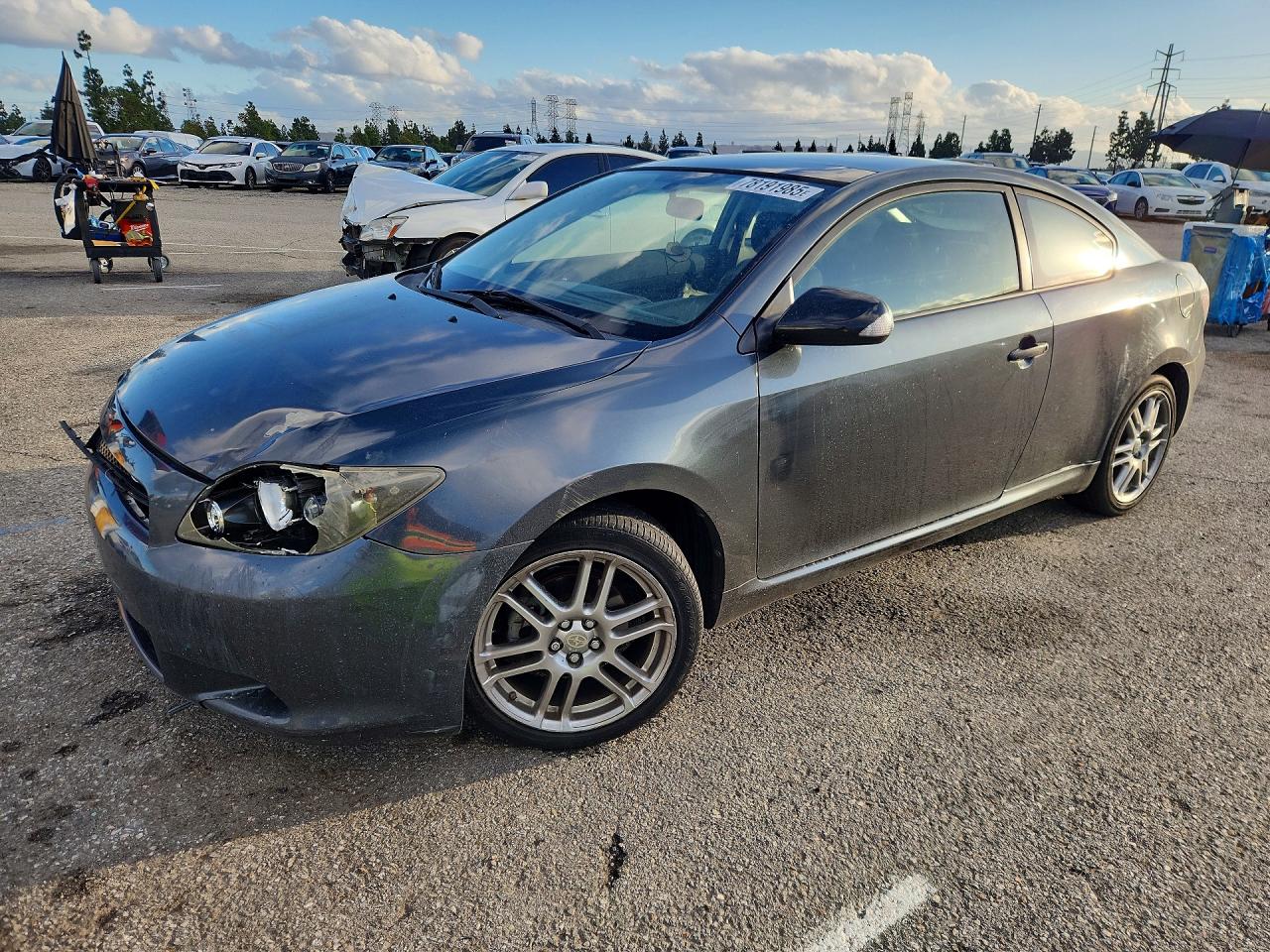 2008 Toyota Scion VIN JTKDE167180267410 photo 1