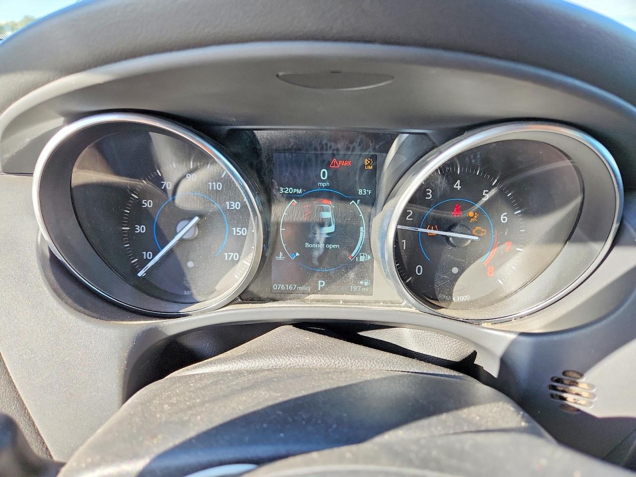 2019 Jaguar Xe VIN SAJAR4FX1KCP49852 photo 9