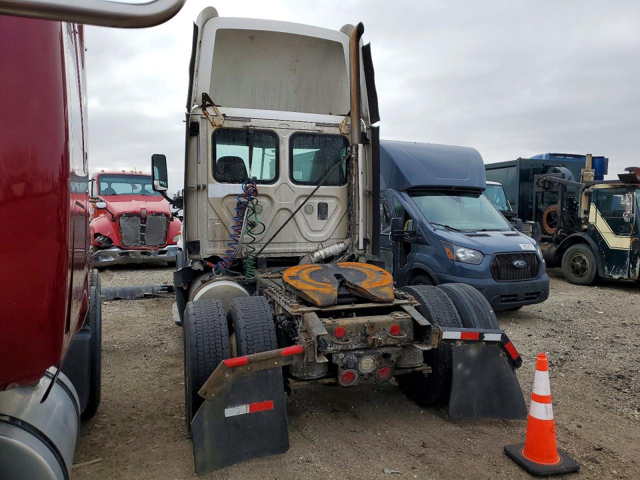2016 FREIGHTLINER All other VIN 1FUBGEDV8GLHC5773 photo 3