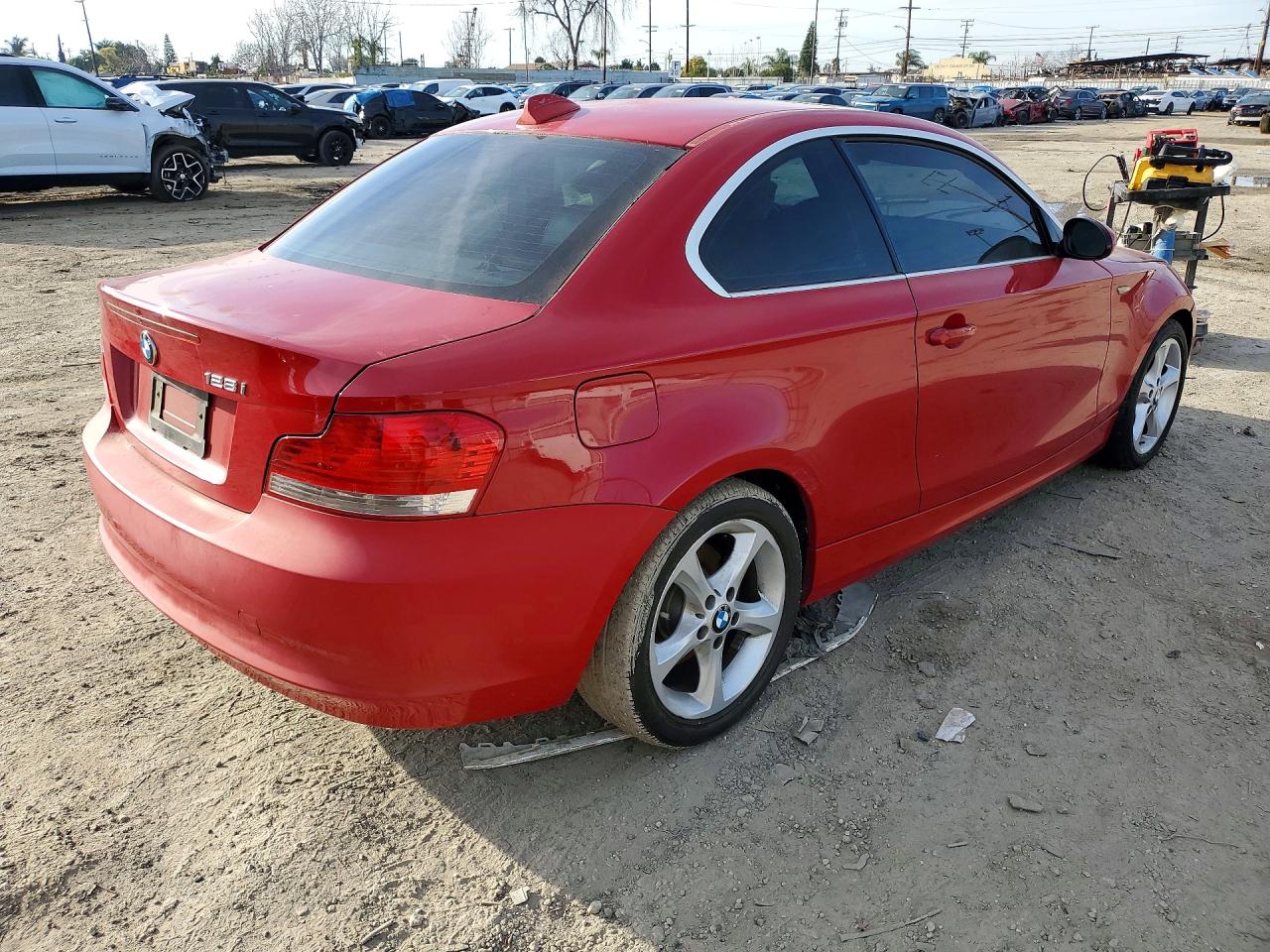 2009 BMW 1 series VIN WBAUP93529VF49305 photo 3