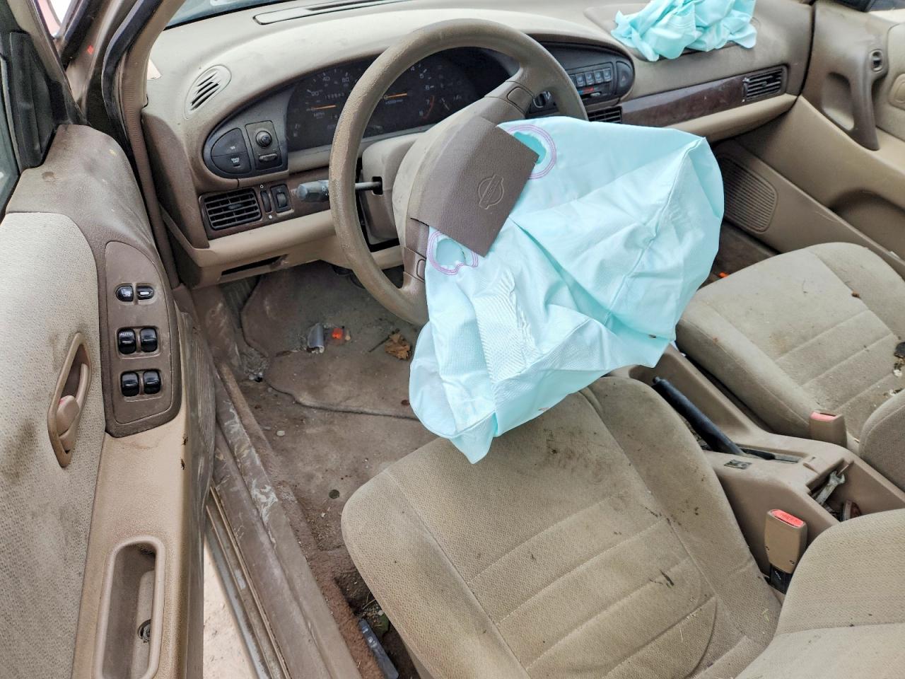 1997 Niss Altima VIN 1N4BU31D7VC150523 photo 8