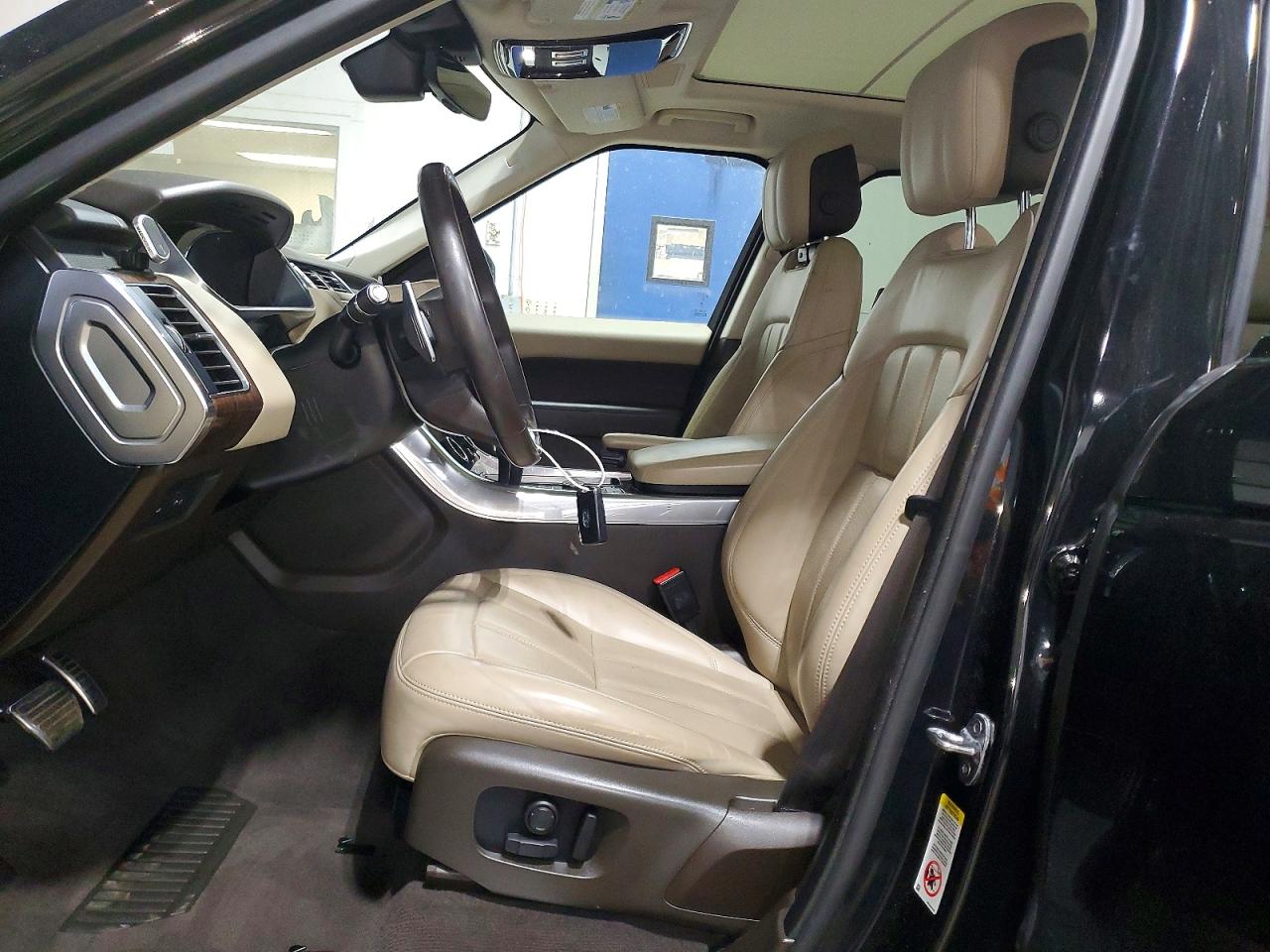 2022 Land Rangerover VIN SALWR2SU6NA200032 photo 7