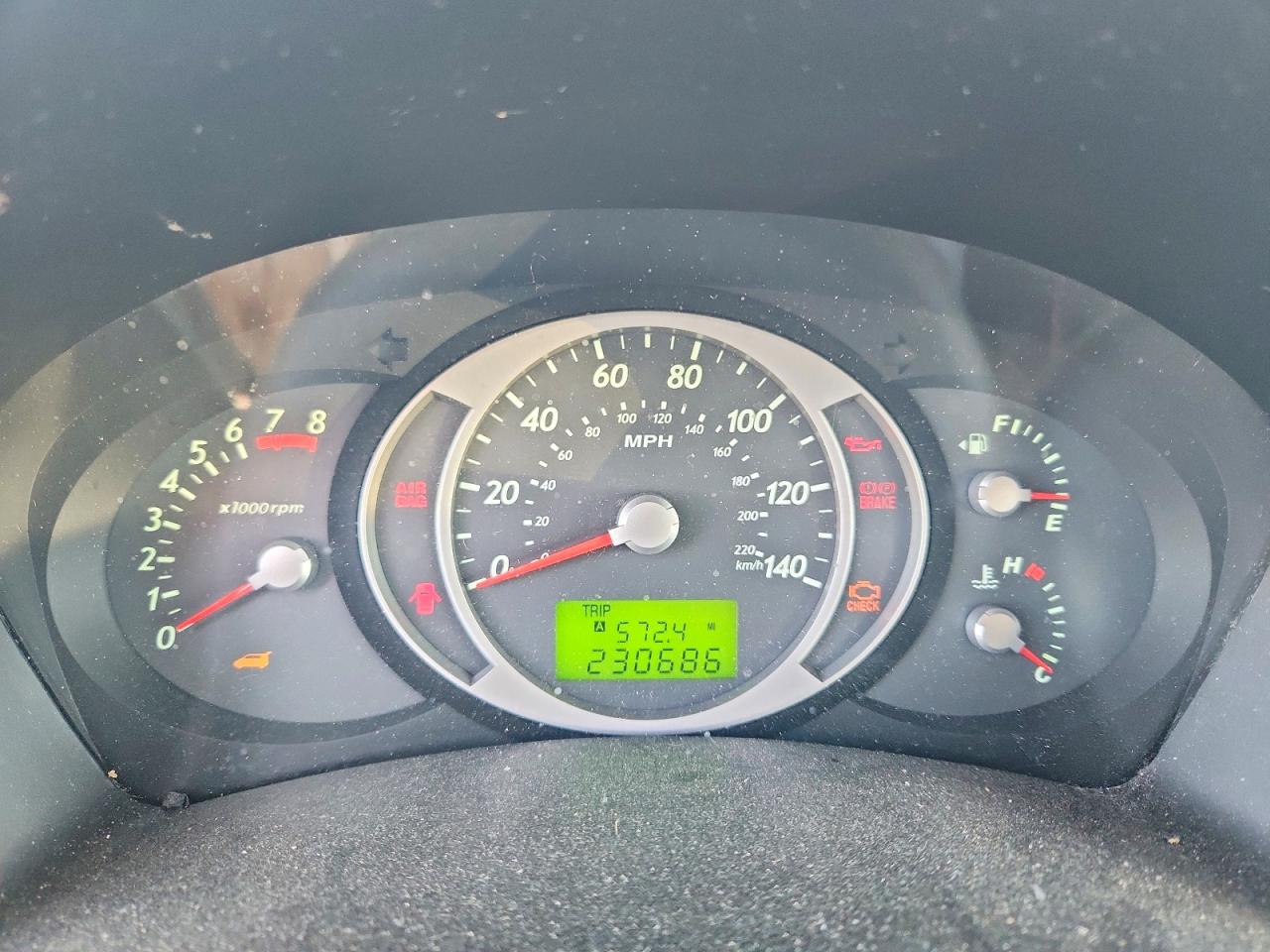 2007 Hyundai Tucson VIN KM8JM12B47U636674 photo 9