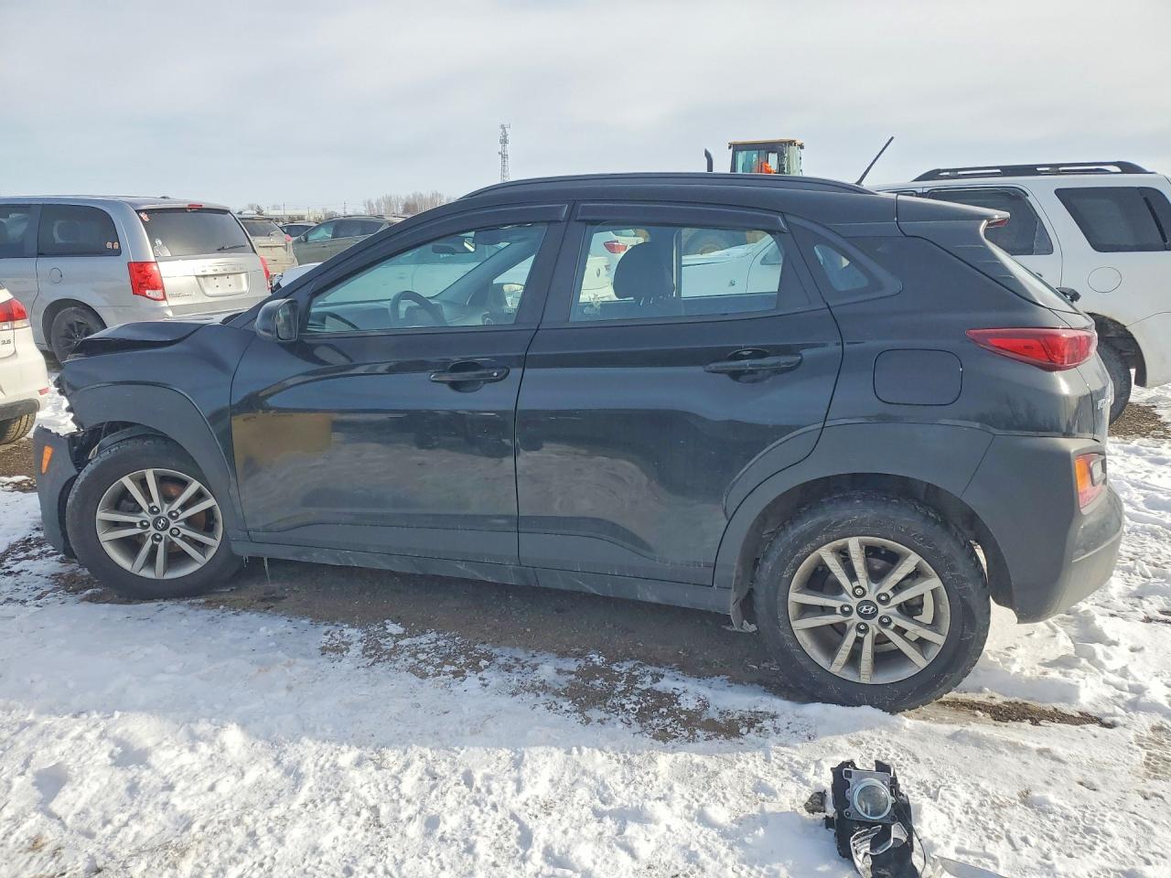 2018 Hyundai Kona VIN KM8K12AA7JU110977 photo 2