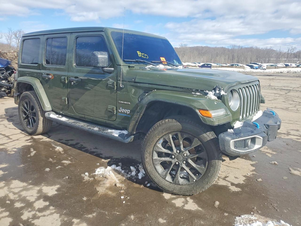 2023 Jeep Wrangler / VIN 1C4JJXP68PW627427 photo 4