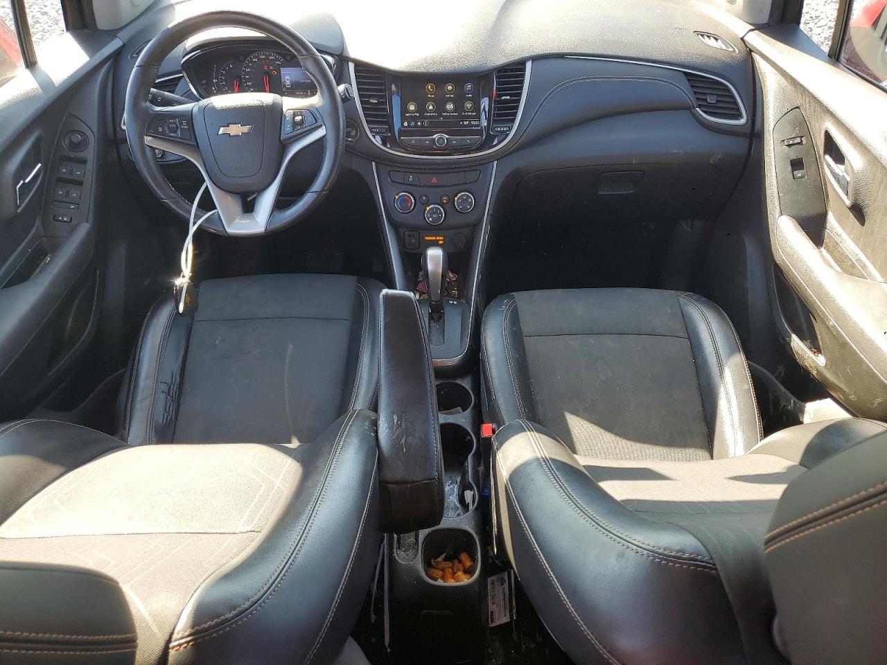 2018 Chevrolet Trax VIN 3GNCJLSB6JL177285 photo 8