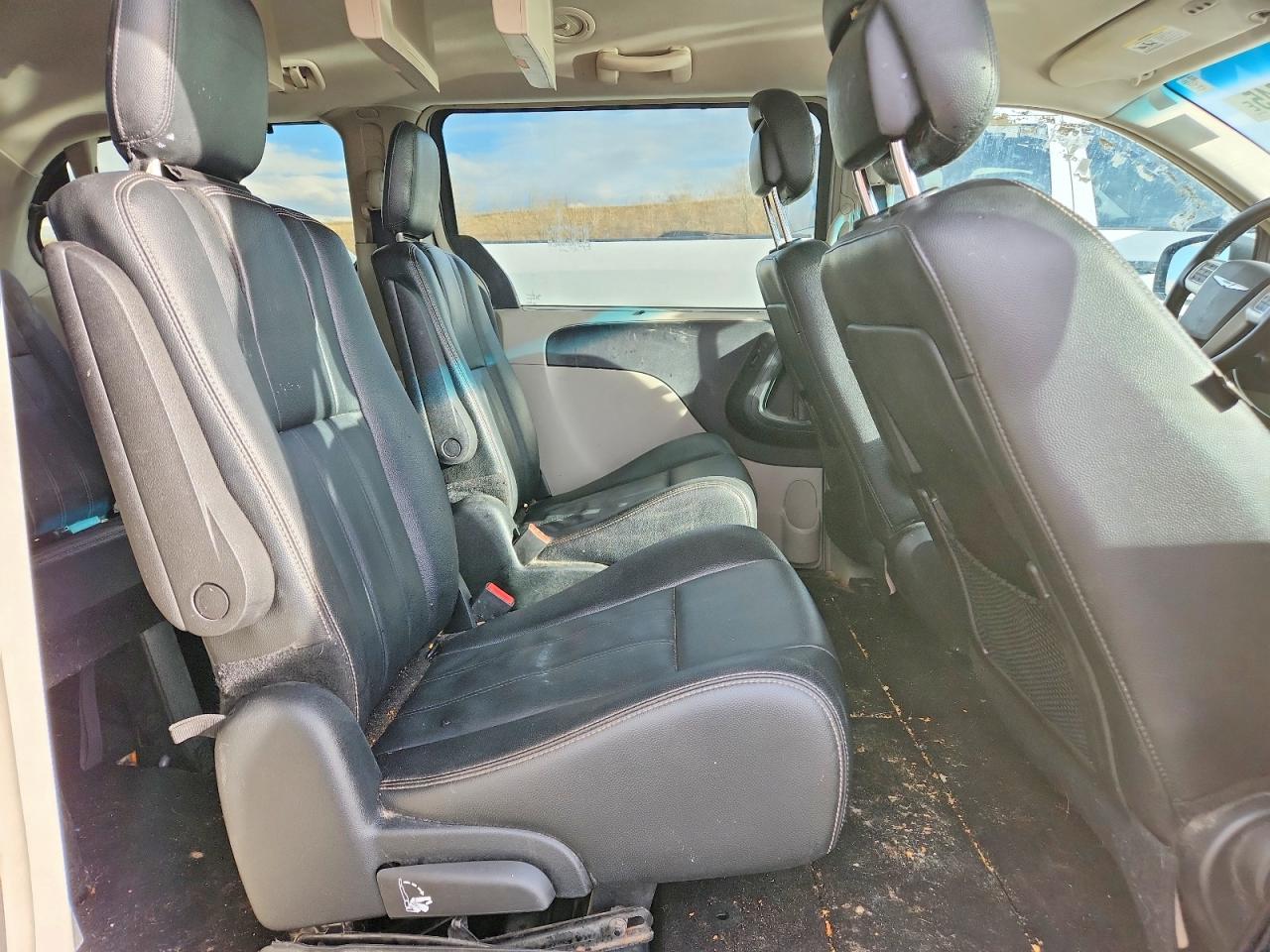 2014 Chrysler Minivan VIN 2C4RC1BG6ER409910 photo 11