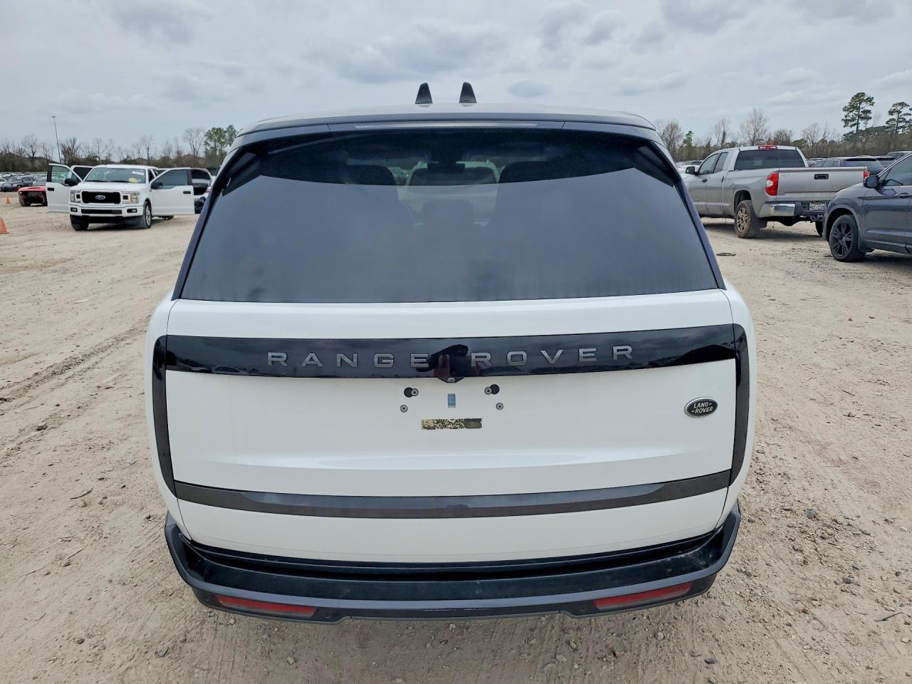 2023 Land Rangerover VIN SALKPBE7XPA025006 photo 6