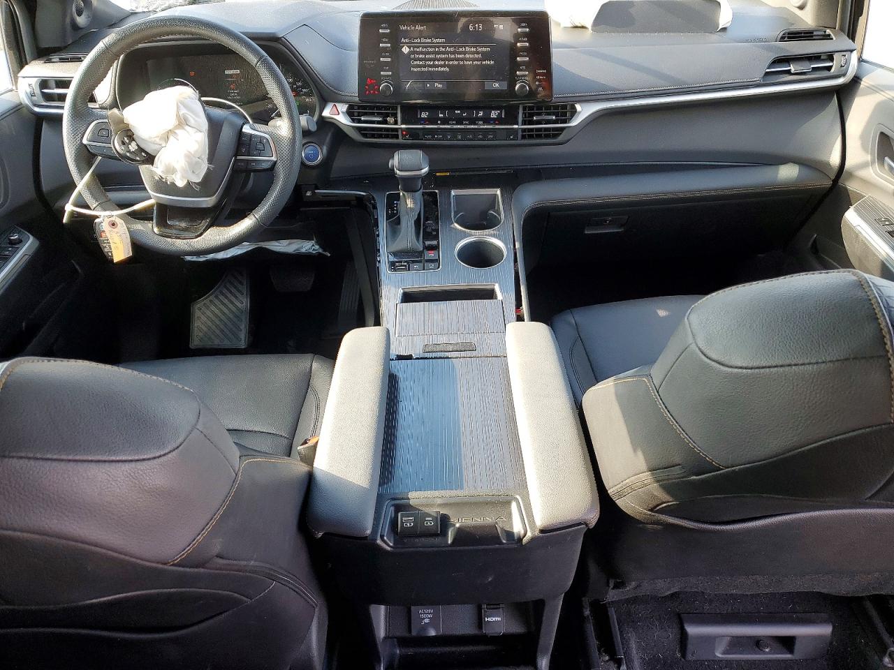 2023 Toyota Sienna VIN 5TDCSKFC8PS101699 photo 8