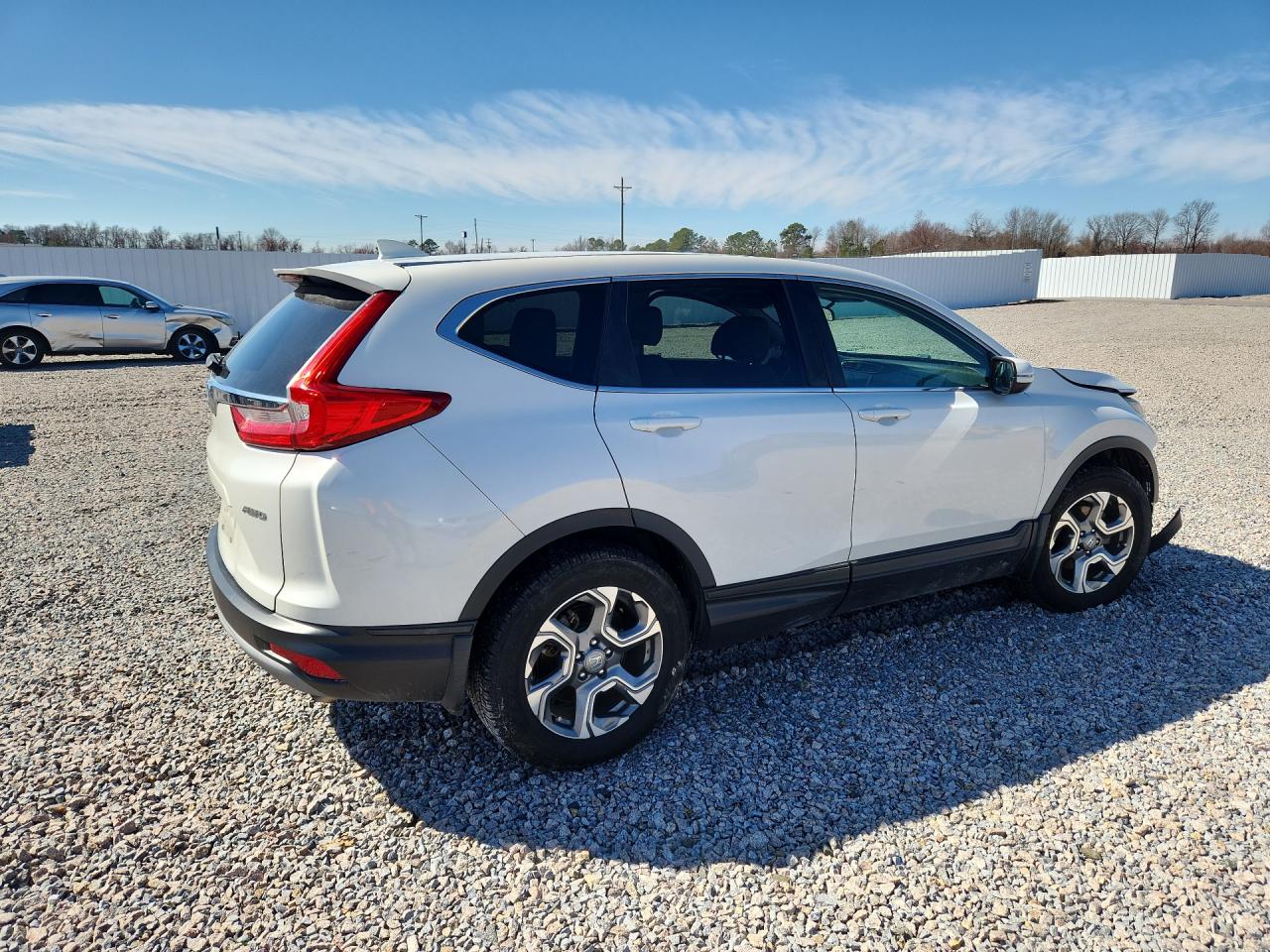 2018 Honda Crv VIN 2HKRW2H58JH645789 photo 3