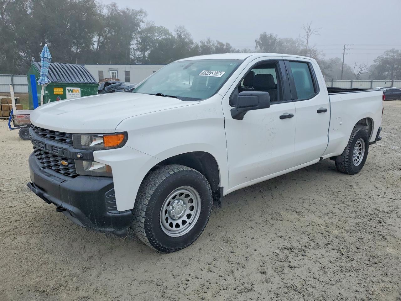 2022 Chevy Silverado VIN 1GCRYAED2NZ171918 photo 1