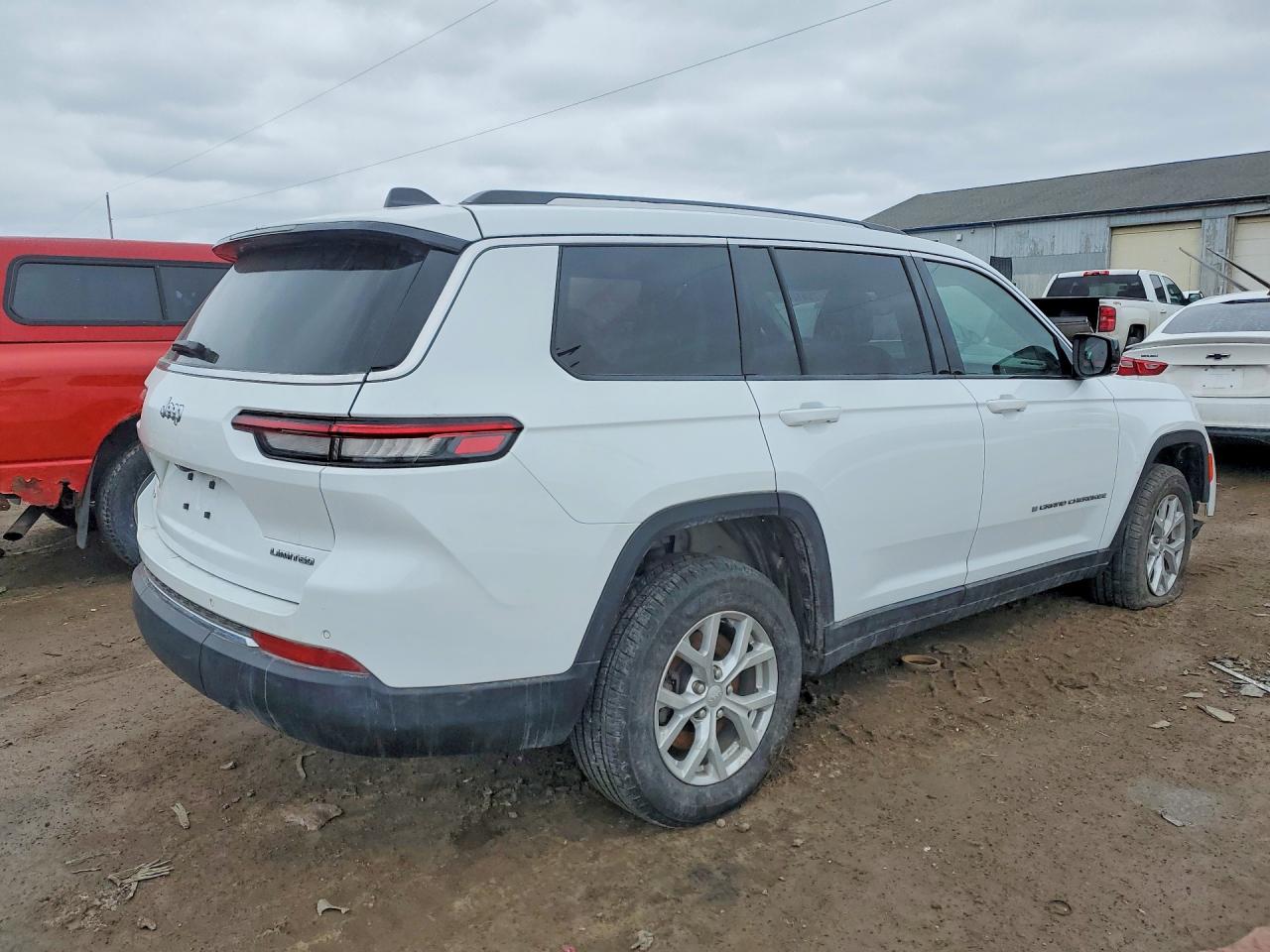2024 Jeep Grand cher VIN 1C4RJKBG2R8917093 photo 3