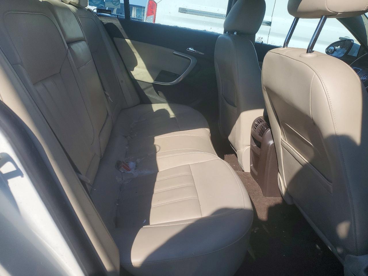 2012 Buick Regal VIN 2G4GR5EK4C9151005 photo 10