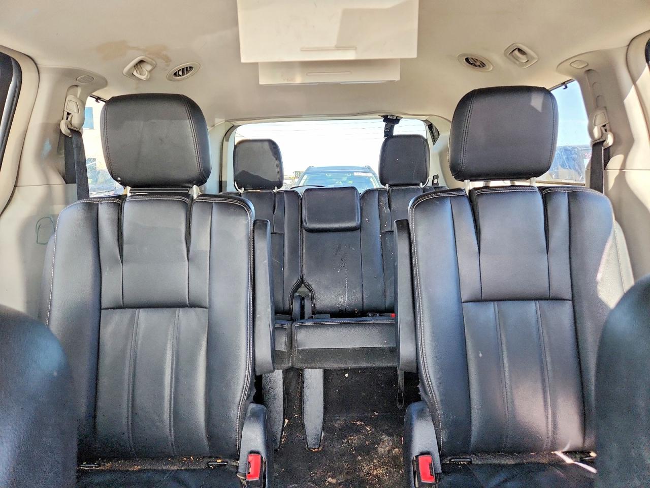 2014 Chrysler Minivan VIN 2C4RC1BG6ER409910 photo 10
