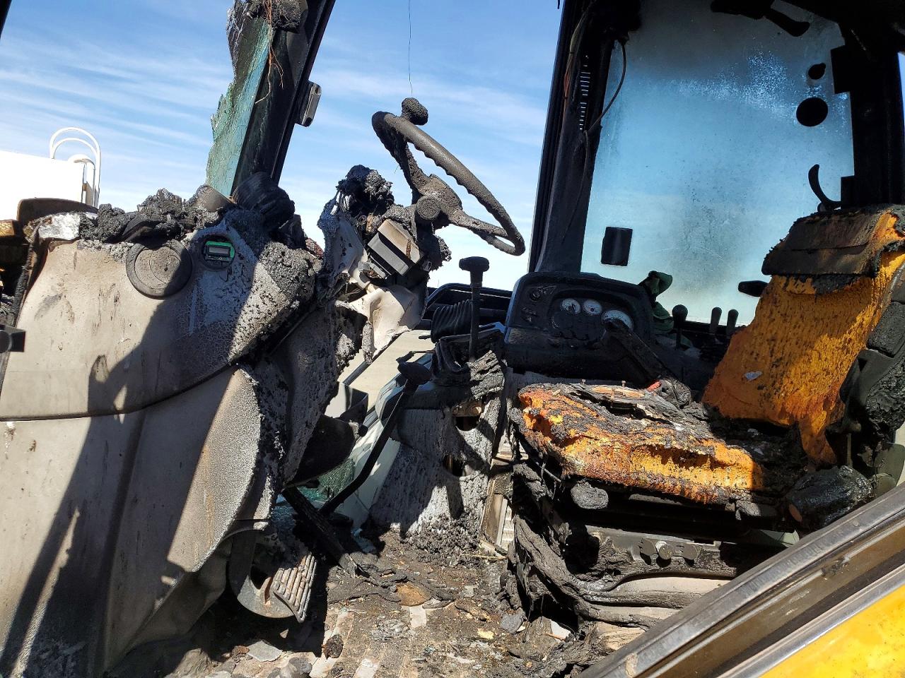 2007 CATERPILLAR All models VIN CAT0420EAHLS04972 photo 5