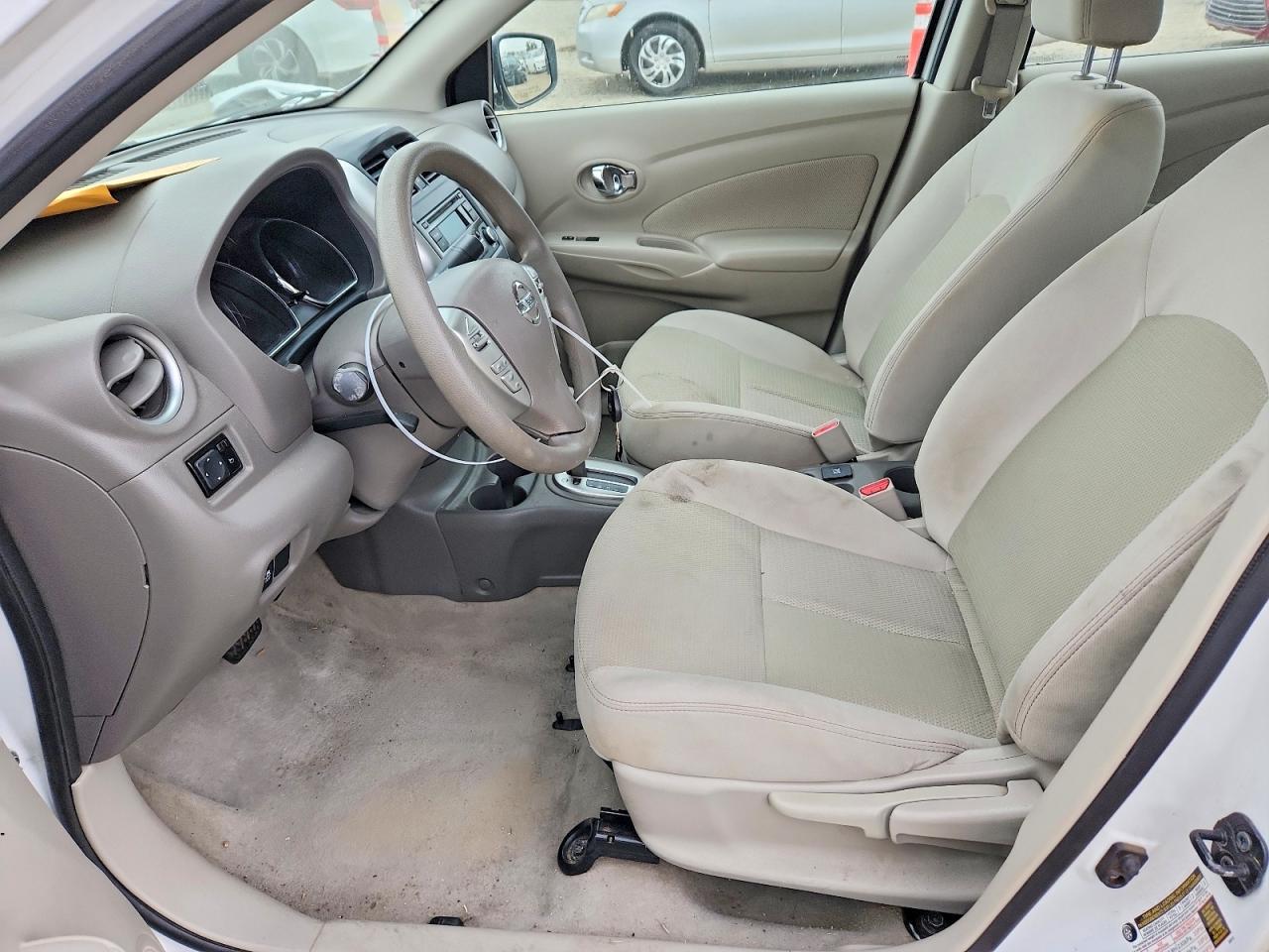 2016 NISS Versa VIN 3N1CN7AP1GL856863 photo 7