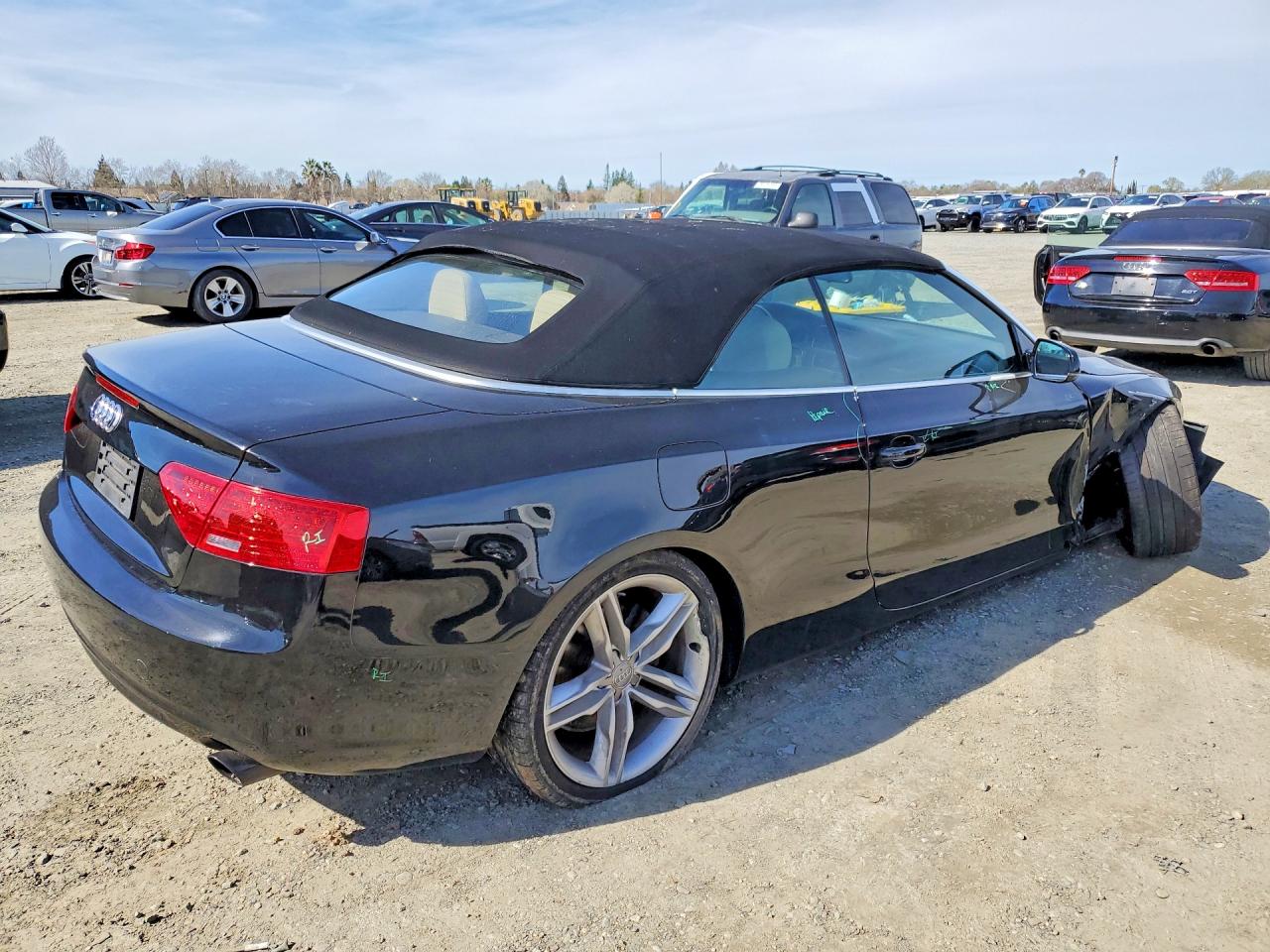 2015 Audi A5 VIN WAUCFAFH9FN001025 photo 3