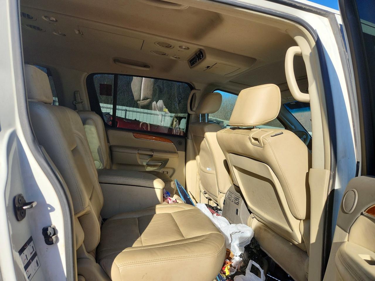 2010 Infiniti Qx56 VIN 5N3ZA0NE2AN907140 photo 11
