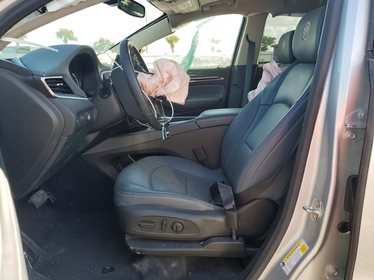 2020 Buick Enclave VIN 5GAERBKW2LJ163760 photo 7