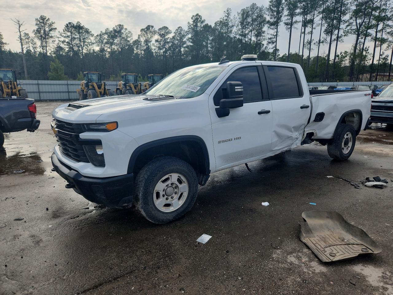 2024 Chevrolet All models VIN 1GC4YLE74RF257710 photo 1