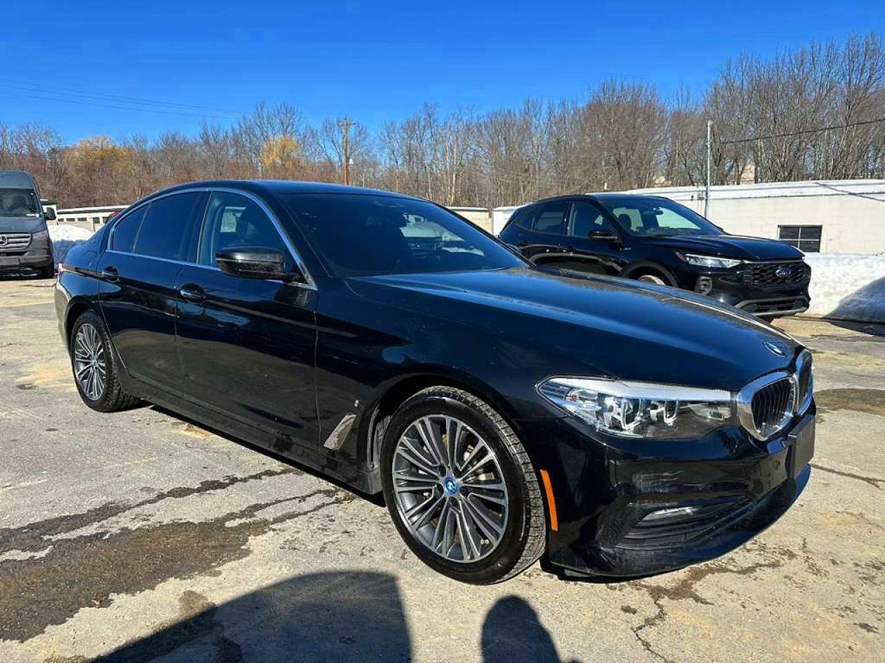2018 BMW 5 series VIN WBAJA9C56JB253324 photo 4